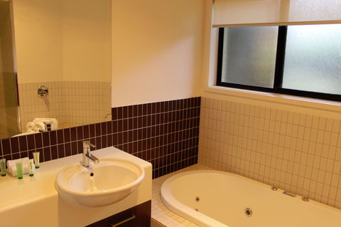 Wyndham Seven Mile Beach - Accommodation Brisbane 2