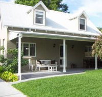 Berry Orchard - Accommodation Brisbane