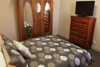 April Apartments Ballarat - Accommodation Brisbane 0