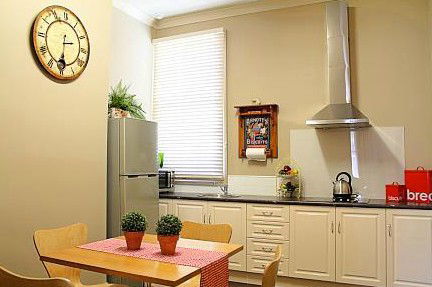 April Apartments Ballarat - Accommodation Brisbane 1