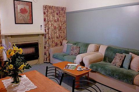 Ripon Cottage - Accommodation Brisbane 2
