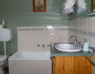Ripon Cottage - Accommodation Brisbane 5
