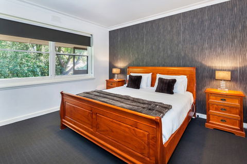 Lake Wendouree Luxury Apartments - Accommodation Brisbane 6