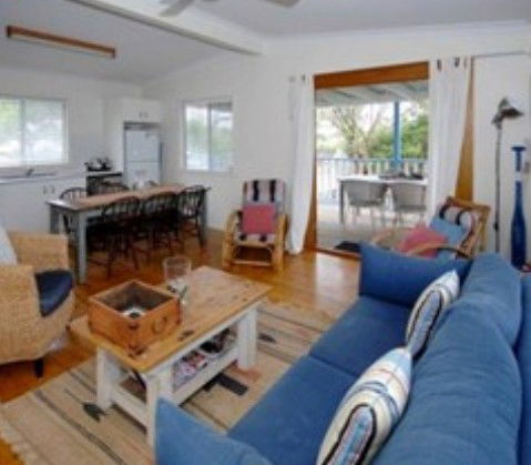 1A Mia Way - Accommodation Brisbane 1