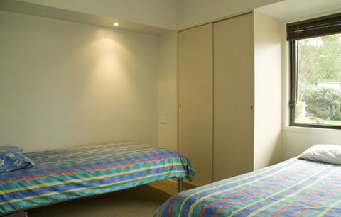 Anglesea Lodge - Accommodation Brisbane 0