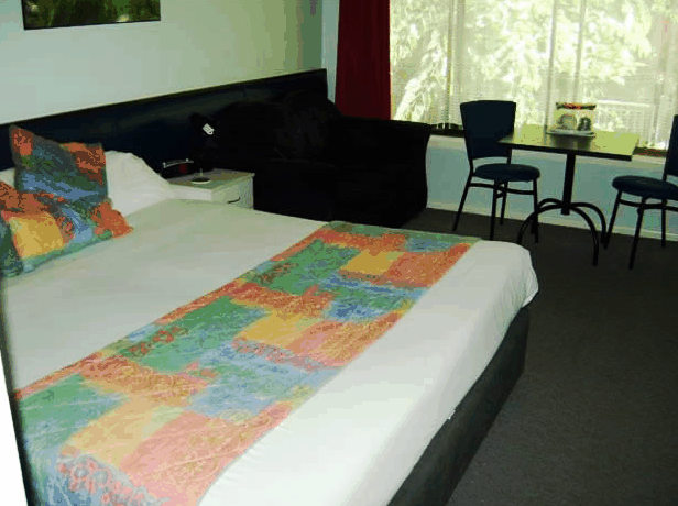 Poinciana Motel - Accommodation Brisbane