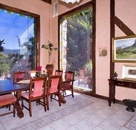 Castle On The Hill Bed and Breakfast - Accommodation Brisbane