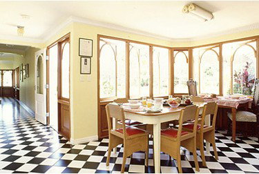 Melville House - Accommodation Brisbane 3