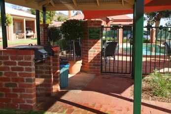 Tarrawingee Holiday Unit - Accommodation Brisbane 2