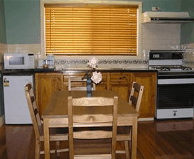 Acacia Cottage - Accommodation Brisbane 0