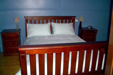 Emaroo Cottage On Argent Street - Accommodation Brisbane 0