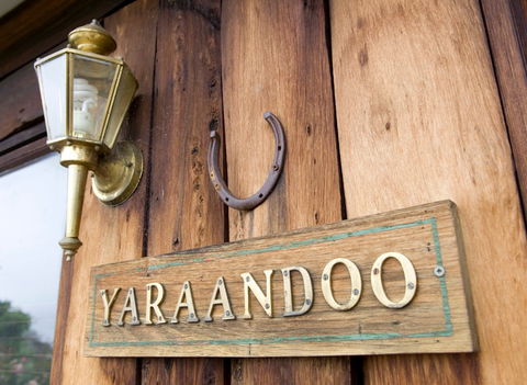 Yaraandoo Lakeside Retreat - Accommodation Brisbane 0