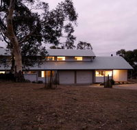 Silvertop Snowy Mountains Retreat - Accommodation Brisbane