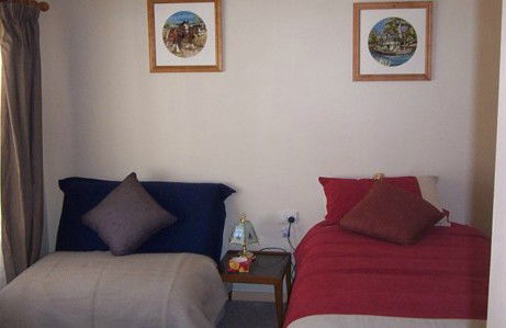 Azalea Cottage - Accommodation Brisbane 4