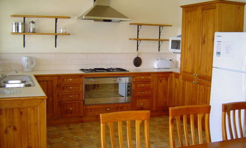 Amaroo On The Waterfront - Accommodation Brisbane 2