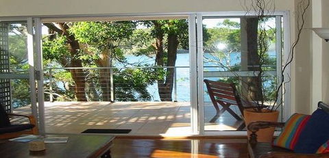 Amaroo On The Waterfront - Accommodation Brisbane 5