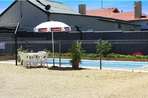 Camellia Motel - Accommodation Brisbane 1