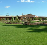 Newell Motor Inn - Accommodation Brisbane