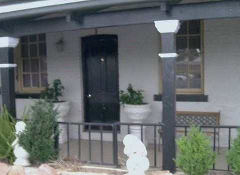 The Old Bridge Inn - Accommodation Brisbane 0