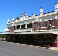 Yenda Hotel - Accommodation Brisbane
