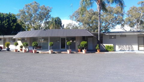 Artesian Spa Motel - Accommodation Brisbane 3