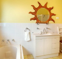 Burra by the Beach - Accommodation Brisbane