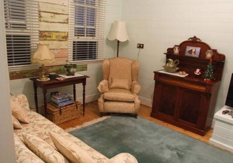 Allwood Cottage - Accommodation Brisbane 3