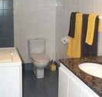 A Beach House Near Manly - Accommodation Brisbane