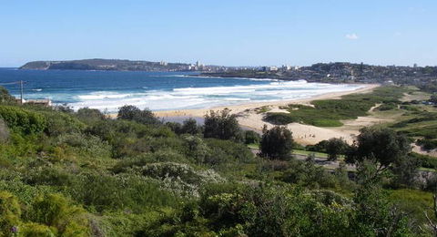 A Beach House Near Manly - Accommodation Brisbane 4