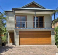 A Beach House Near Manly Two - Accommodation Brisbane