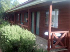 Aussie Cabins - Accommodation Brisbane 0