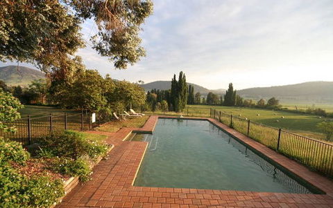 A Church And Homestead In Mudgee - Accommodation Brisbane 5