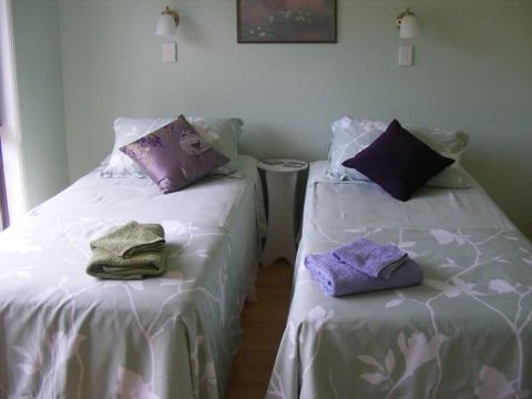 Alligator Creek Bed And Breakfast - Accommodation Brisbane 3