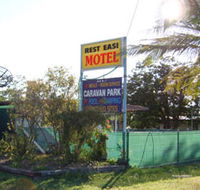 Rest Easi Motel - Accommodation Brisbane