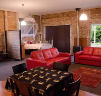 Mirambeena Retreat - Accommodation Brisbane
