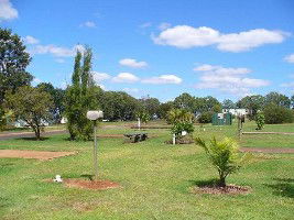 Yarraman Caravan Park - Accommodation Brisbane 0