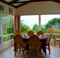 Albany View Street Lodge Bed and Breakfast and Art Studio - Accommodation Brisbane