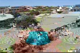 Bay Lodge Economy Beachfront - Accommodation Brisbane 0