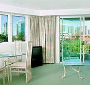 Emerald Apartments - Accommodation Brisbane