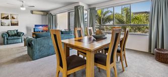 Sunshine Towers - Accommodation Brisbane 1