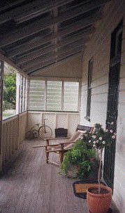 Banksia House Bed & Breakfast - Accommodation Brisbane 3