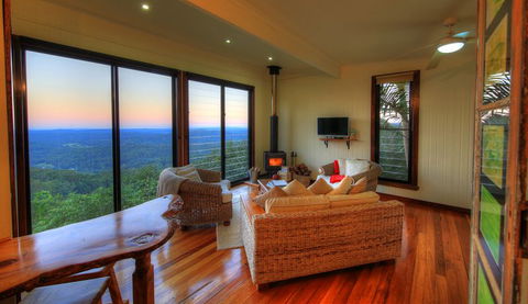 At Remingtons B & B - Accommodation Brisbane 3