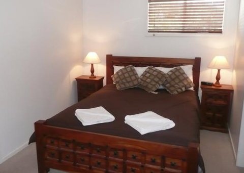 Beachside Holiday Units - Accommodation Brisbane 0