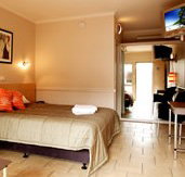 Discovery Cairns - Accommodation Brisbane