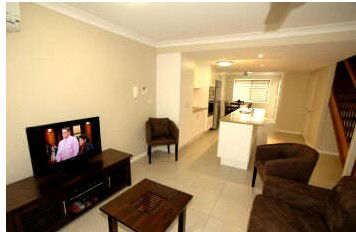 CapBlue Apartments - Accommodation Brisbane 1