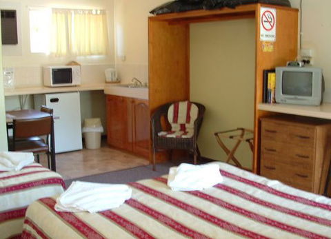 Affordable Gold City Motel - Accommodation Brisbane 2
