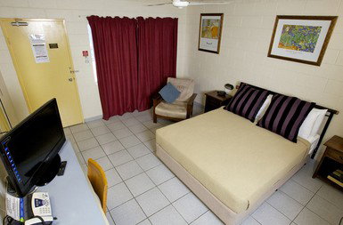 Cairns New Chalon - Accommodation Brisbane 4