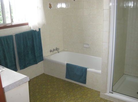 Cockatoo Drive - Accommodation Brisbane 3