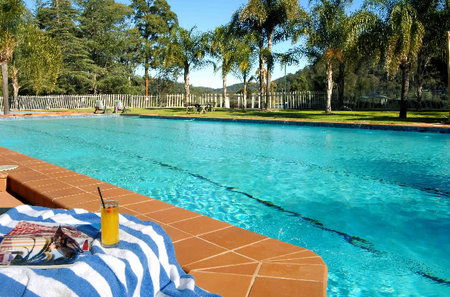 Australis Retreat At Wisemans - Accommodation Brisbane 6