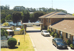 Hybiscus Lodge Motel  Holiday Apartments - Accommodation Brisbane
